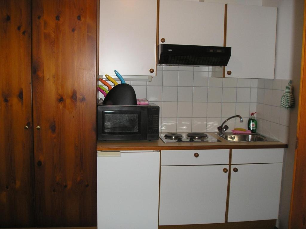Landhaus Toechterle Lägenhet Telfes im Stubai Rum bild